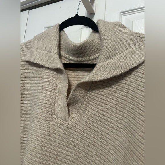 NWOT Amazon.com Collared Beige Sweater - Picture 5 of 9